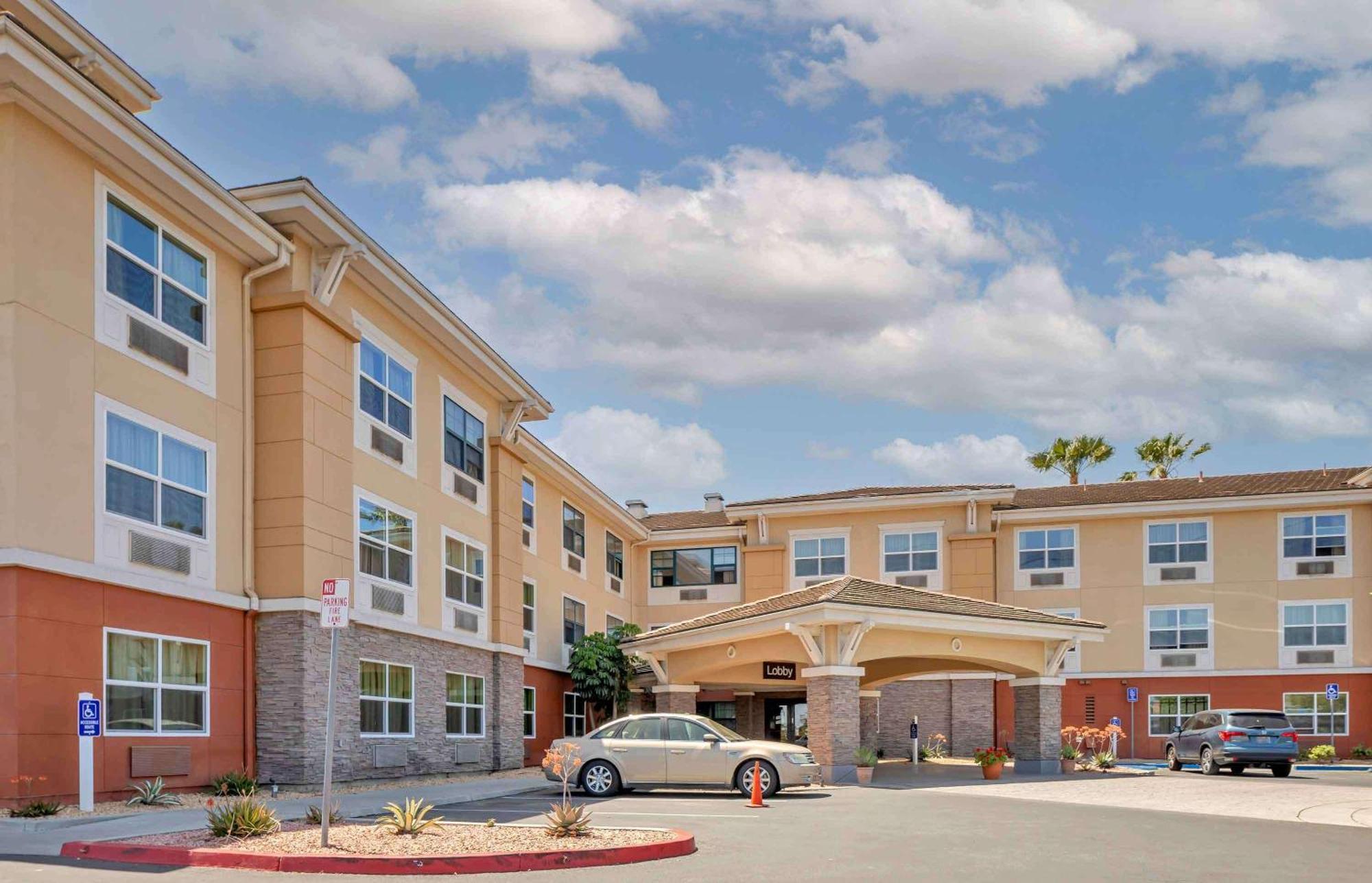 Extended Stay America Suites - Los Angeles - Chino Valley Exterior photo